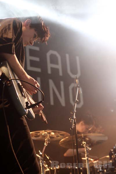 SAVAGES - 2013-02-23 - PARIS - Nouveau Casino - Gemma Thompson - Fay Milton